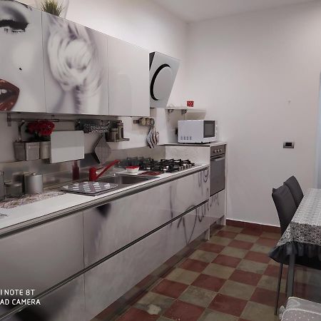 Appartamento Via Filippini Reggio Calabria Esterno foto